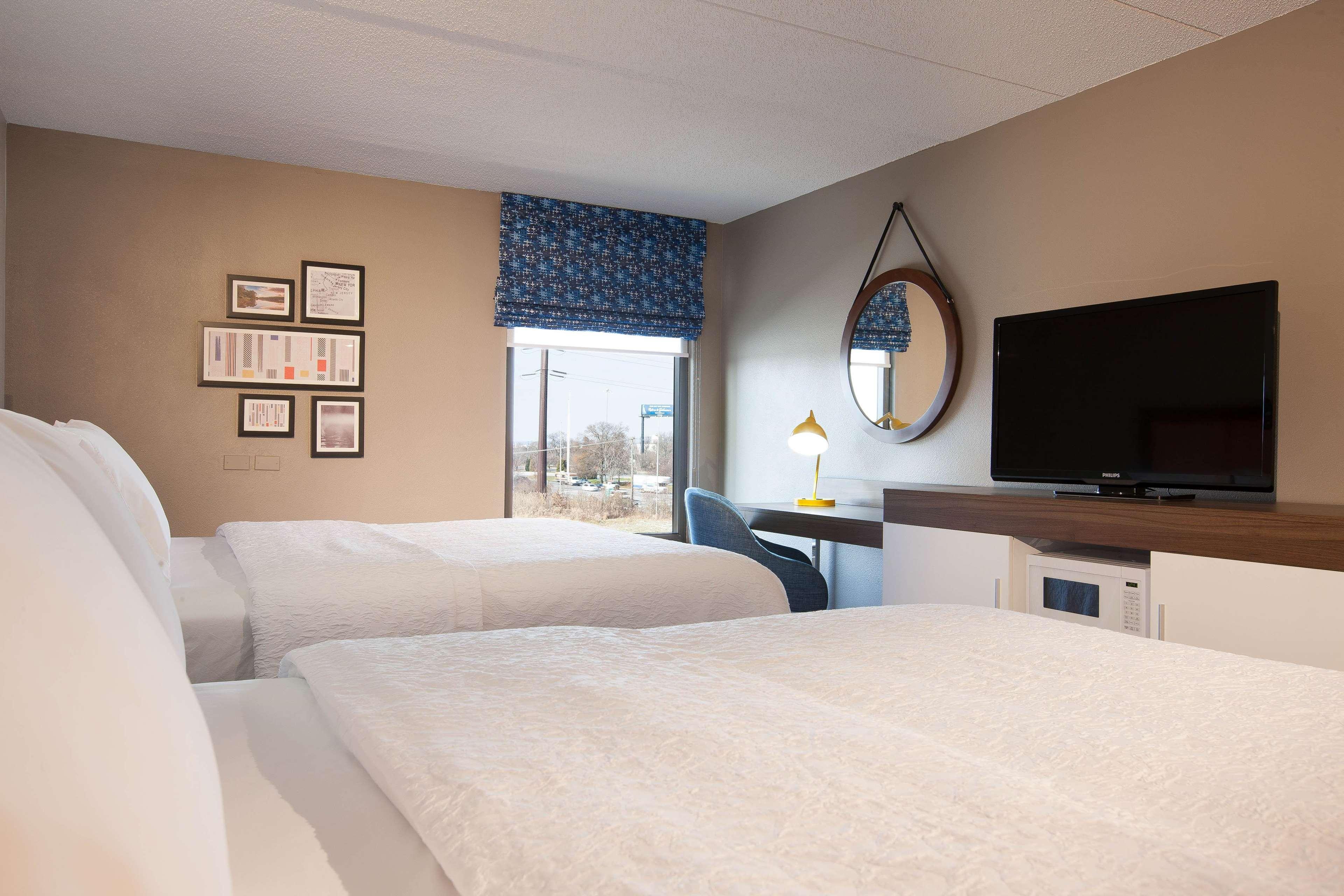 Hampton Inn Pennsville Exterior photo